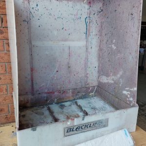 R4323 FRONT TROUGH scaled 1