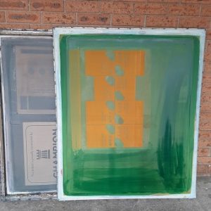 2 x Used Chase Frames in good condition 147 x 122 cm - R4437