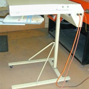 Used Gilrow 5 element Quartz Flash Cure Unit - R4616