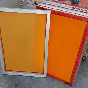 5 x Used 635 x 910 Aluminium Screens - R4694