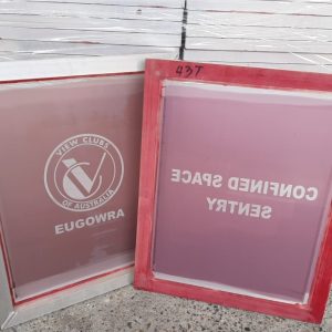 Bundle of 10 Used Welded Aluminium Screens 47.5cm x 60cm - R4717