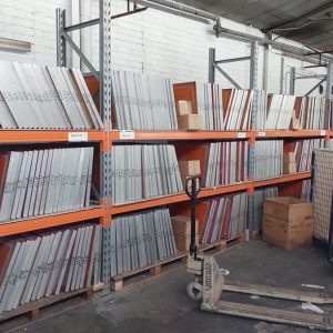 Used aluminium Screens (approx.) suitable for reclaiming. 590 x 800 OD