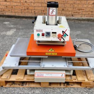 Used Dual 40x40cm Heat Press - R4783